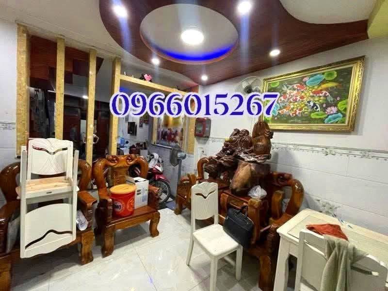 Nhà đẹp lô góc Thanh Nhàn - Bạch Mai 35m² giá 5.6 tỷ - Thiết kế 3 phòng ngủ tiện nghi!