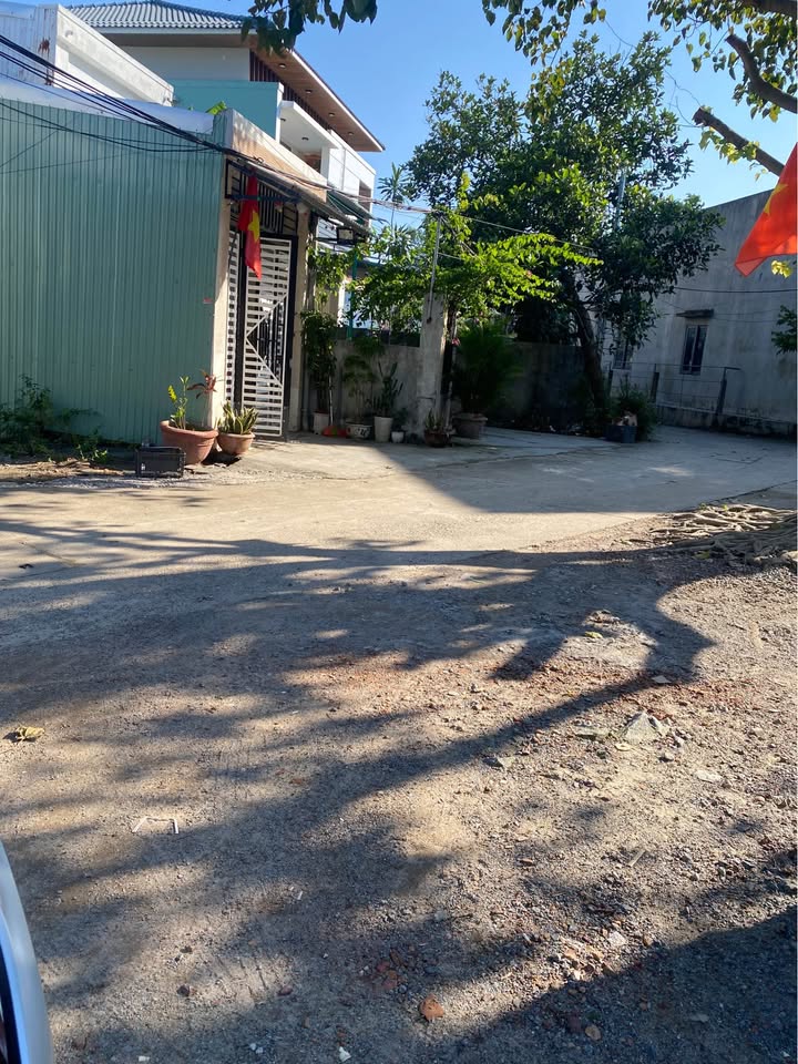 FrontHouse 138 Hoàng Văn Thái 75m² giá 2.7 tỷ - Không thể bỏ lỡ!