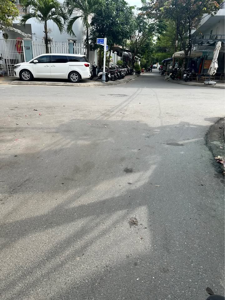 Đất mặt tiền Biển Sơn Trà 60m² giá 8 tỷ - Cơ hội đầu tư hấp dẫn!