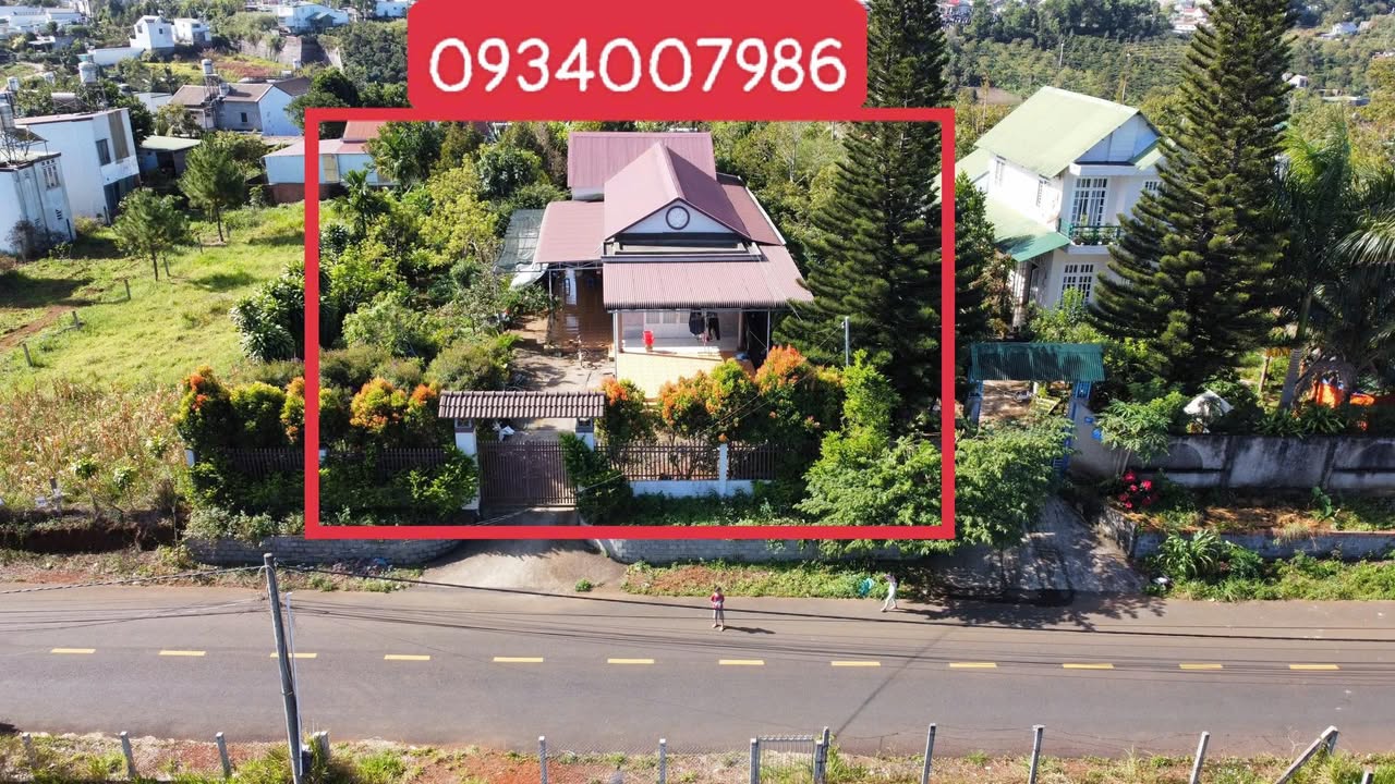 Nhà mặt tiền Nguyễn Trãi, Bảo Lộc 1000m² giá 7.5 tỷ - Sân vườn rộng rãi, chính chủ!