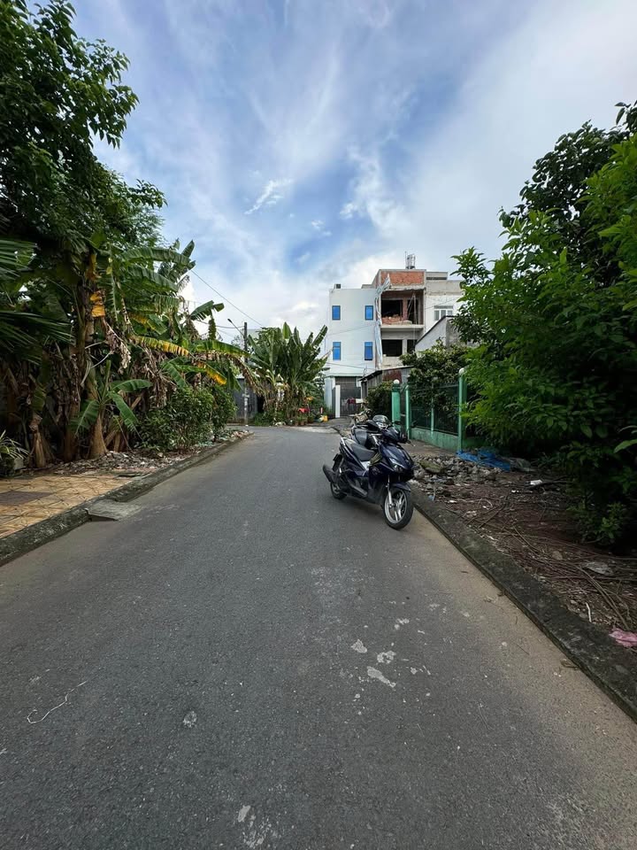 Đất nền 200m² khu tái định cư Cầu Cần Thơ giá 5.5 tỷ - Diện tích đẹp, pháp lý thổ cư