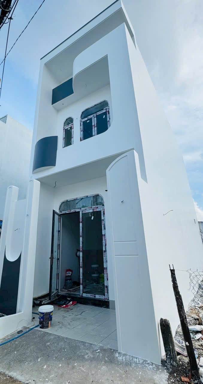 Nhà mới 2 tầng 3PN hẻm 2 Chợ Bình Thủy - Giá 2.39 tỷ - Pháp lý hoàn chỉnh!