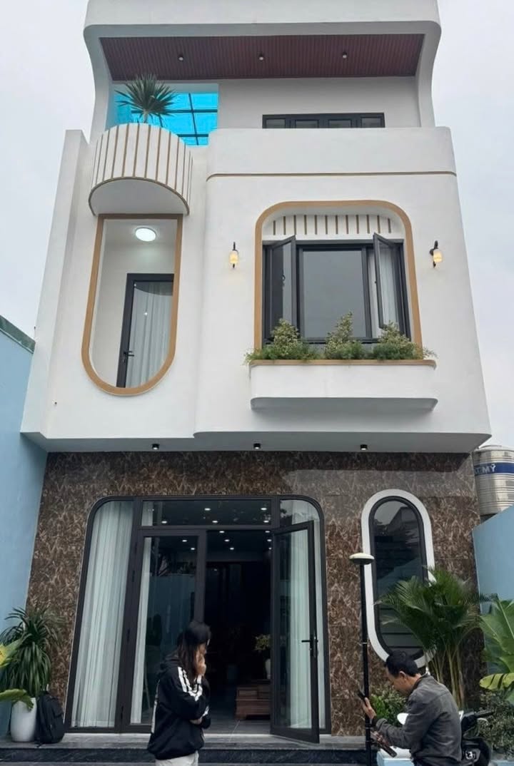 Nhà đẹp Khu 4A - Vân Phú, Việt Trì 120m² giá 3 tỷ - Đón Tết trọn vẹn!