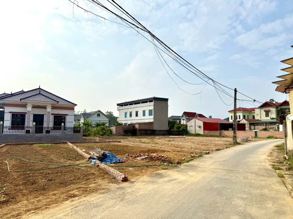 Đất nền thôn Minh Quang, Tam Đảo 96m² giá chỉ 700 triệu - Pháp lý rõ ràng, sẵn sàng đầu tư!