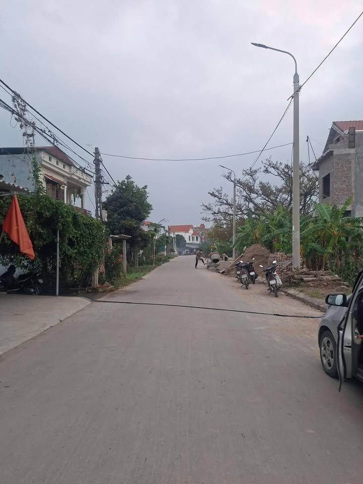 Đất nền Huyện Hữu Lũng 140m² giá 16 tỷ - Kinh doanh sầm uất ngay mặt đường!