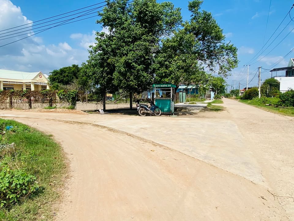 Đất nền thôn Trường Định 2, xã Bình Hòa, 270m² giá chỉ 7xx triệu - Đường rộng thông thoáng!