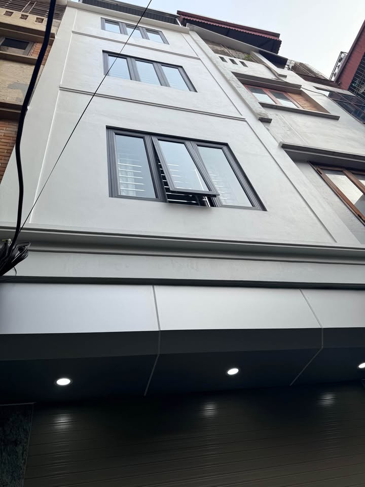 Nhà mặt tiền Lương Thế Vinh - Trung Văn 70m² giá 10 tỷ - Thiết kế hiện đại, sẵn sàng giao dịch!