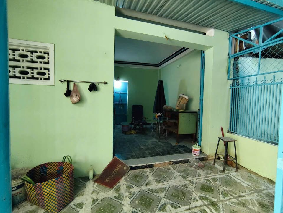 Nhà 3 tầng hẻm Hoàng Văn Thụ Nha Trang 32.6m² giá 3.7 tỷ - Sẵn sàng ở ngay!