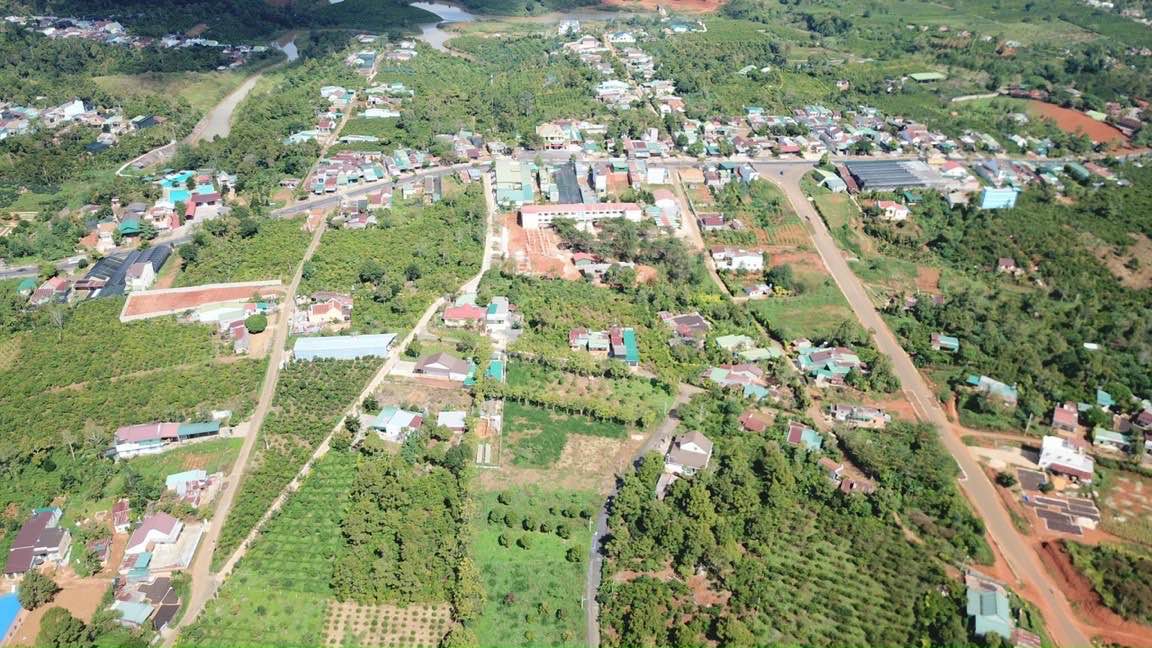 Bán FrontHouse Nguyễn Huy Tưởng, Bảo Lộc 550m² giá 3.5 tỷ - Mặt tiền đắc địa!