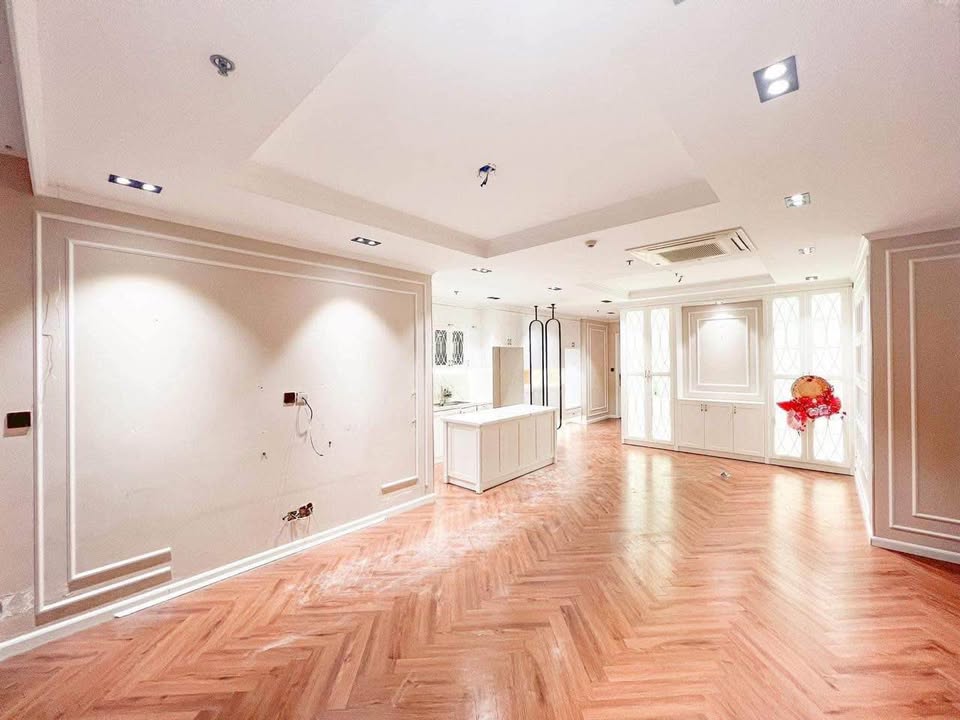 Bán gấp 2 căn cạnh nhau Times City Vĩnh Tuy 200m² - View thoáng đẹp, giá thỏa thuận!