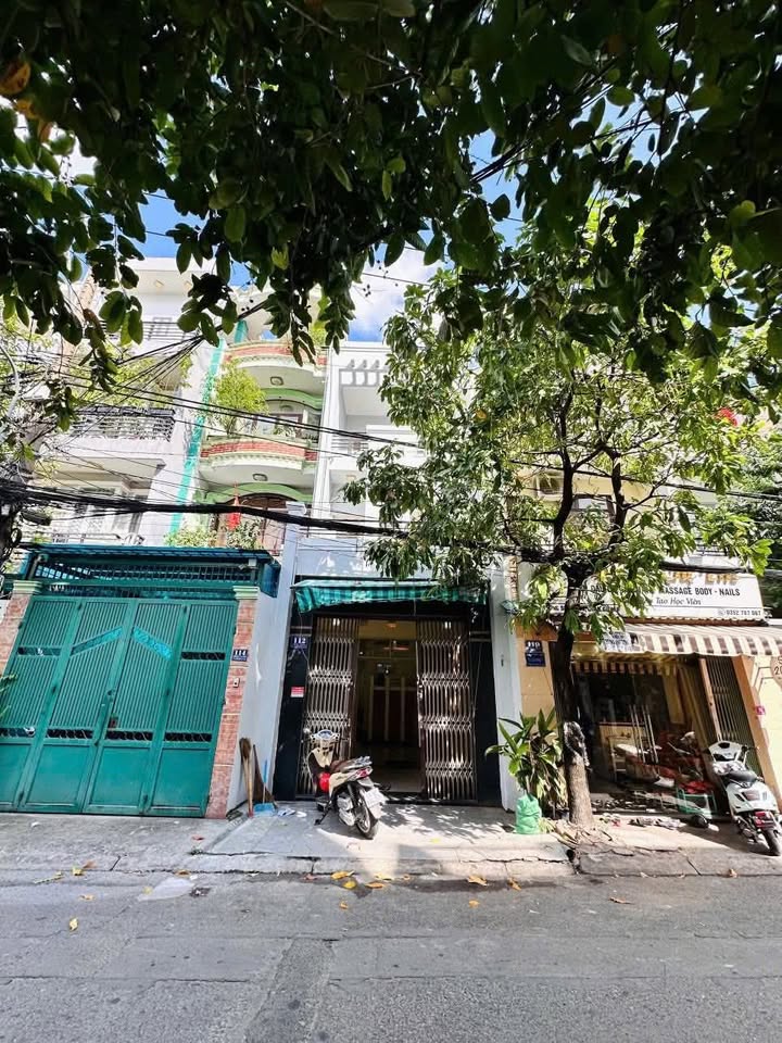 Nhà mặt tiền đường 28, Gò Vấp, 720m² giá 10.8 tỷ - Có thu nhập ổn định!