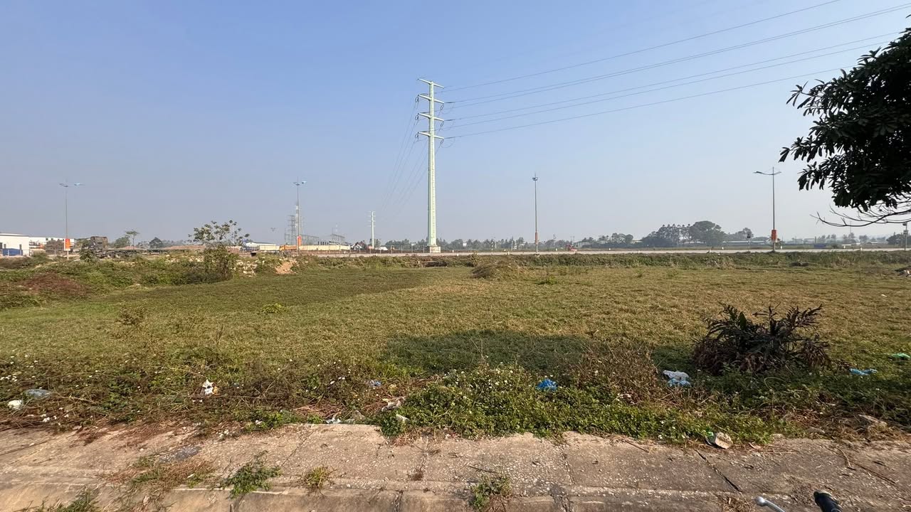 Đất nền 262 Làn 2 đường Nam Sông Mã 100m² giá 1 tỷ - Đầu tư sinh lời hấp dẫn!