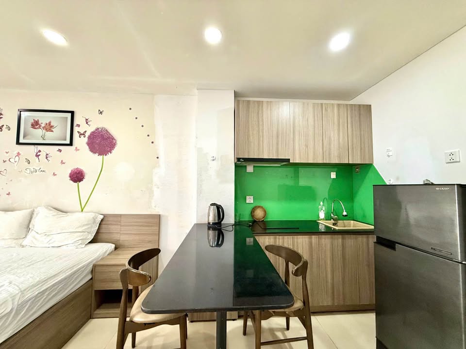 Căn hộ Studio Phạm Ngọc Thạch, Vĩnh Hải 5.5 triệu - Trống ngay, tiện nghi đầy đủ!