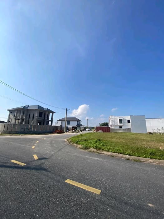 Đất nền Khoá Bảo, Đông Hà 200m² giá 1.9 tỷ - Sổ hồng chính chủ, vị trí đẹp!