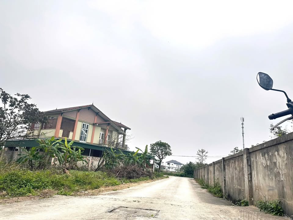 Đất 2 mặt đường Xóm 1 Nghi Phong 100m² giá 2.3 tỷ - Cơ hội đầu tư hiếm có!