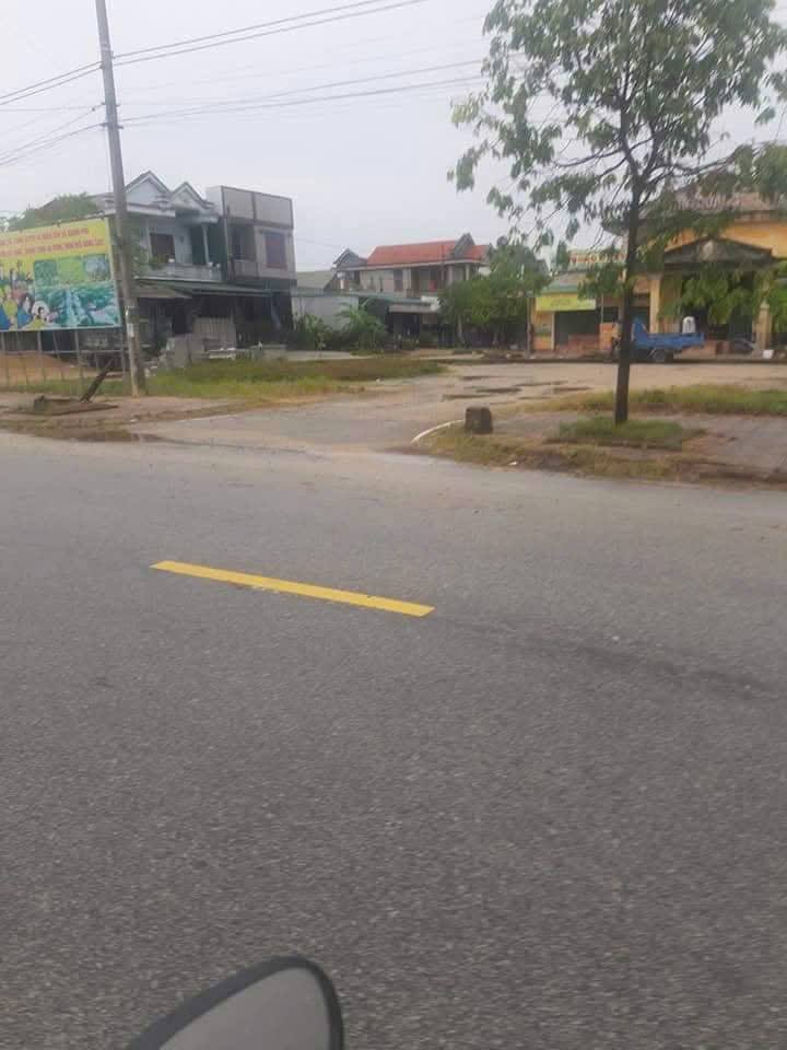 Đất nền Bát Vọng Đông, Quảng Phú 214m² giá 9xx triệu - Đường thông thoáng, vị trí đẹp!