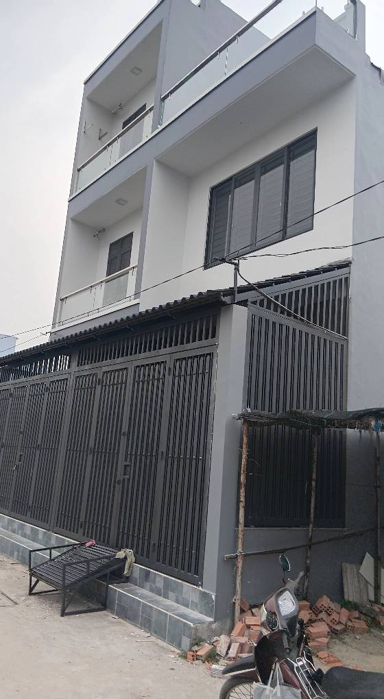 Đất Cây Cám Vĩnh Lộc B 112m² giá 4.1 tỷ - Vị trí đẹp, sổ hồng riêng!