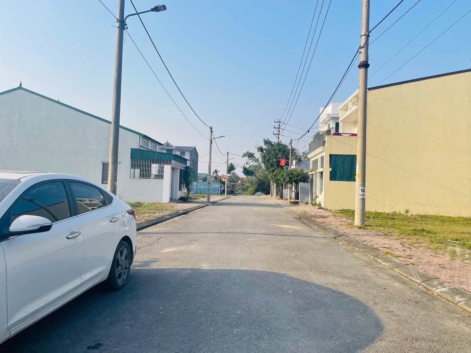 Đất nền khu đấu giá Yên Bình Hưng Đông 150m² giá 5.5 tỷ - Cơ hội đầu tư hấp dẫn!