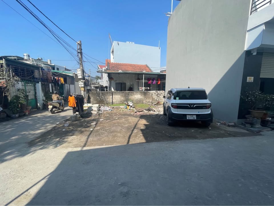 Đất góc 2 mặt tiền Trần Phú, Cẩm Phả 60m² giá 1.4 tỷ - Cơ hội đầu tư tuyệt vời!