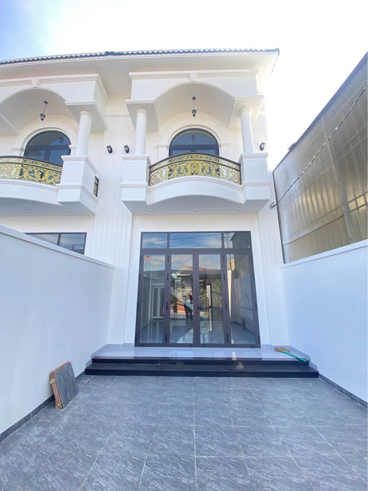 Nhà Hẻm Phạm Ngọc Thạch, Pleiku 120m² giá 2.2 tỷ - Cơ hội sở hữu nhà đẹp ở liền!