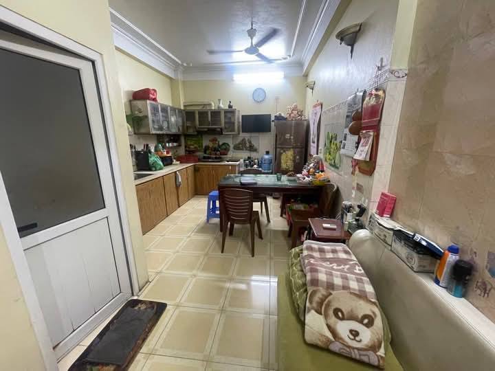 Nhà 5 tầng Ba Đình 31m² giá 8.3 tỷ - Ô tô đỗ cổng, thiết kế hiện đại!