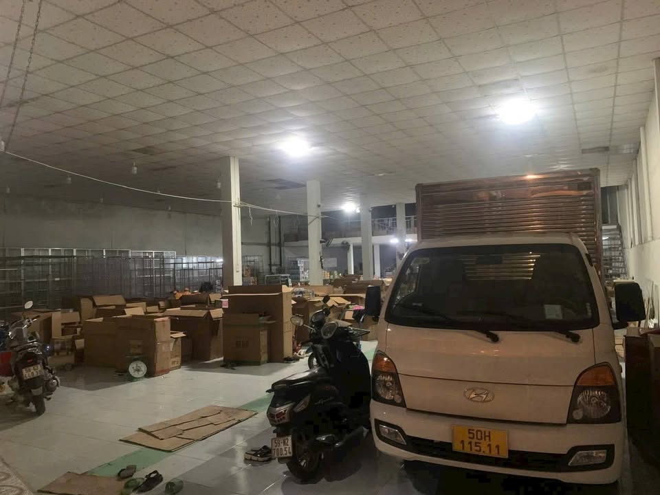 Cho thuê mặt bằng Đoàn Nguyễn Tuấn, Bình Chánh 700m² giá 28 triệu - Thích hợp kinh doanh ngay!