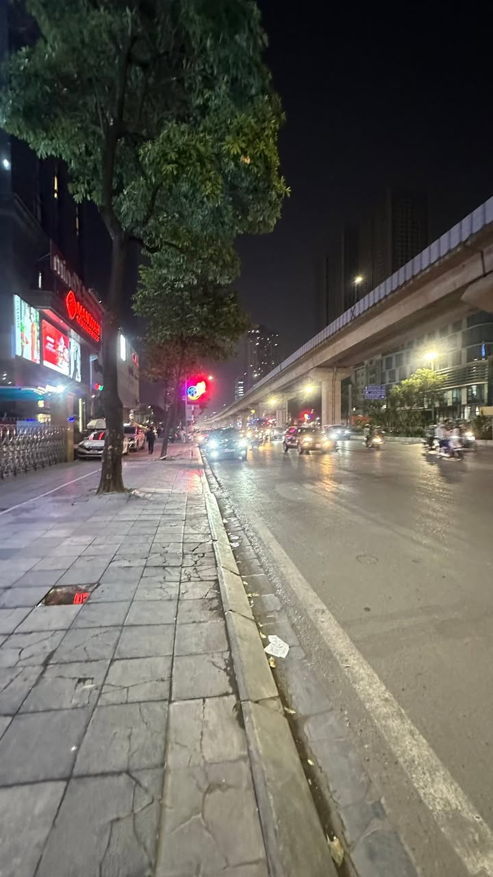 Nhà mặt đường Trần Phú, quận Hà Đông, 50m² giá 2x tỷ - Kinh doanh sầm uất!