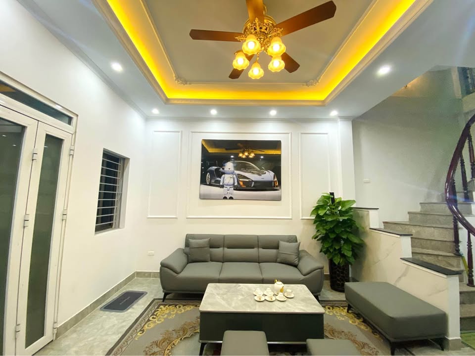 Nhà phố Kiến Hưng 38m² giá 8 tỷ - Ô tô vào tận nhà, sổ đỏ chính chủ!