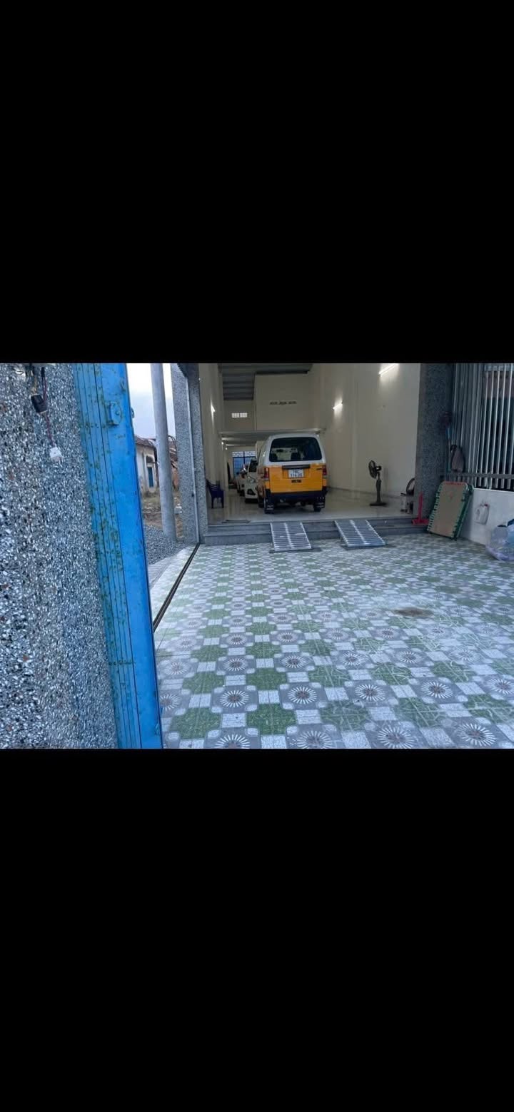 Nhà cấp 4 hẻm ô tô Trần Rến, Tuy Hòa 140m² giá 1.8 tỷ - Đầu tư an cư tuyệt vời!