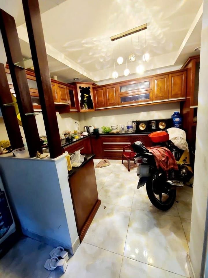 Nhà bán 4 tầng tại Khu Tên Lửa, Quận Bình Tân, Diện tích 48m² - Giá thỏa thuận hấp dẫn!