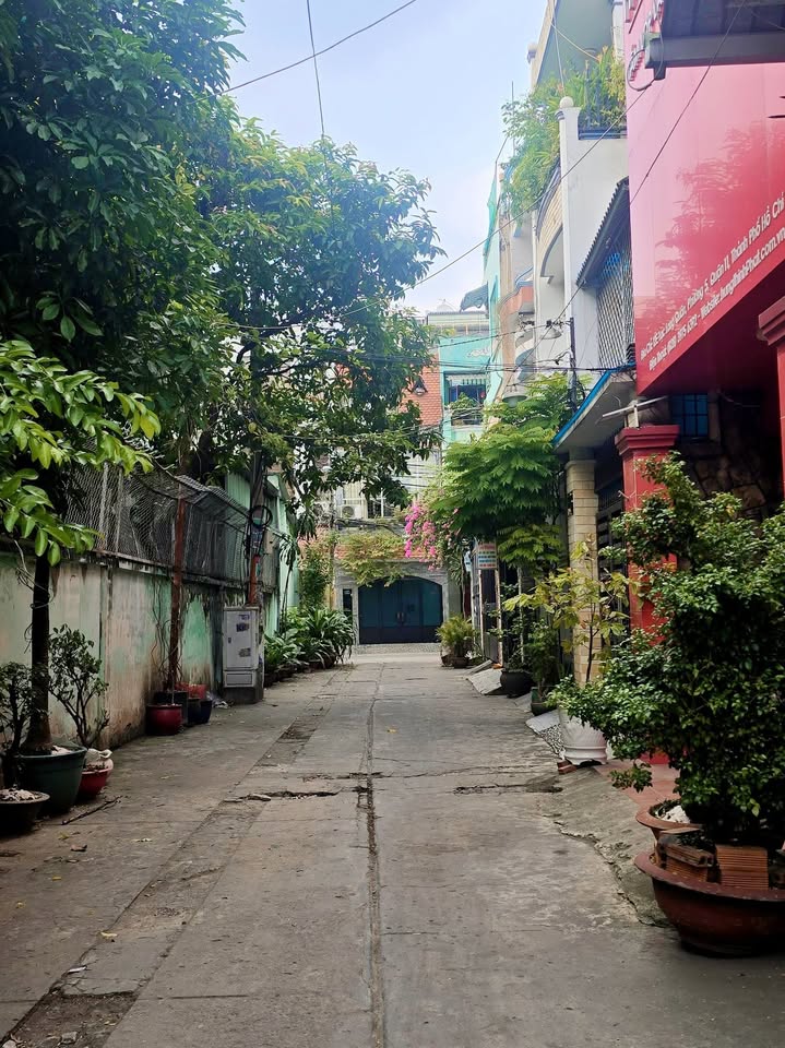 Nhà đẹp hẻm 130 Hồng Lạc, Tân Bình 62m² giá 6 tỷ - Đầu tư sinh lời ngay!