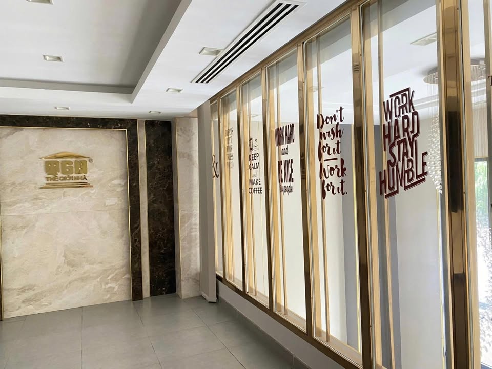 Cho thuê tòa nhà 220m² tại Trần Hữu Trang, Phú Nhuận - Phù hợp làm văn phòng, showroom