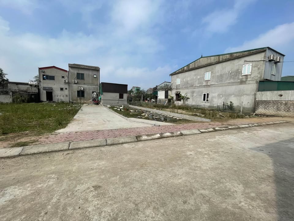 Đất nền xóm 15 Nghi Kim 75m² giá 2.1 tỷ - Mặt tiền rộng, vị trí đắc địa!