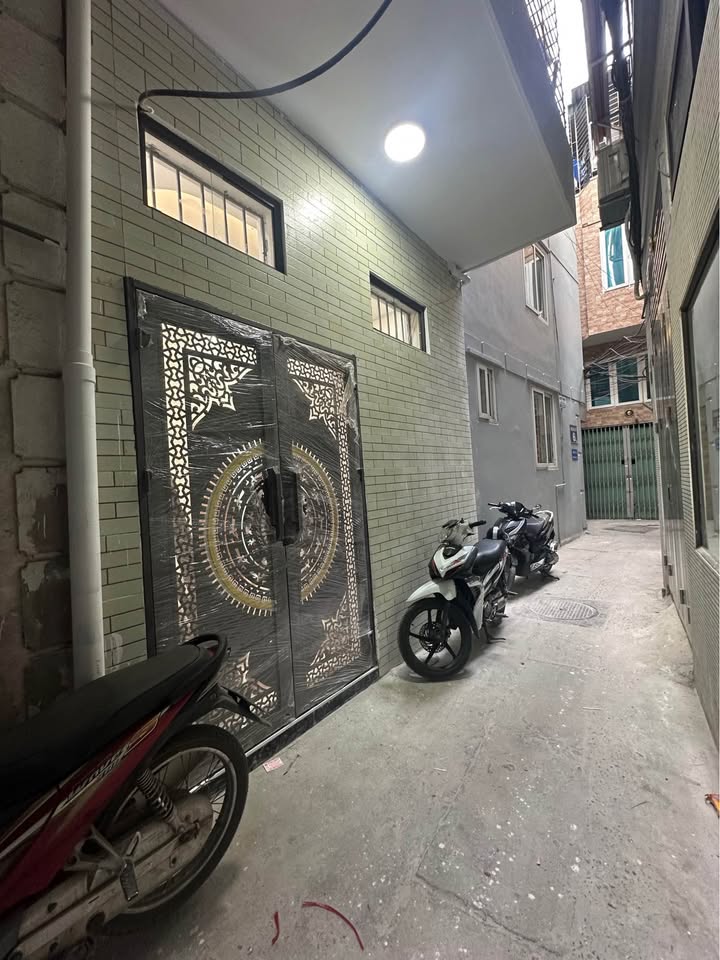 Nhà riêng Đại La, Bách Khoa, 18m² giá 6 tỷ - Full nội thất, ở + KD ngay!