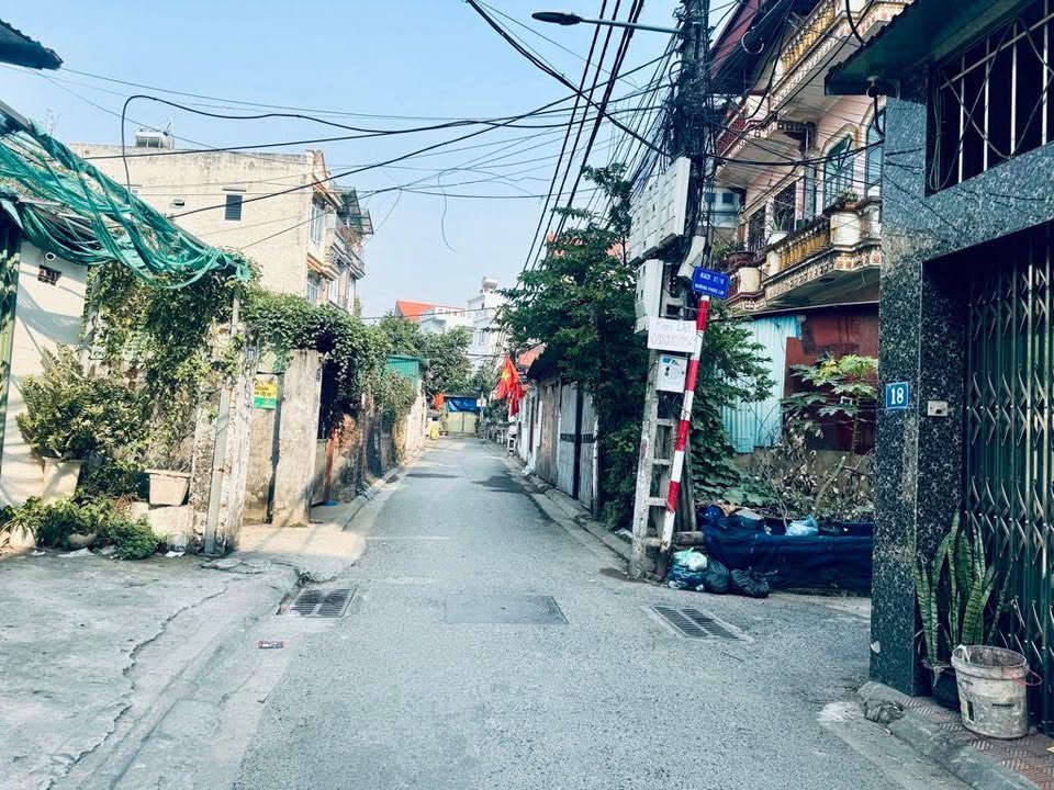 Đất Phúc Lợi, Long Biên 61m² giá 5 tỷ - Dân trí cao, gần trường học!