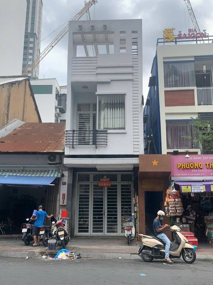 FrontHouse Đề Thám, Quận 1, 55m² giá 23.5 tỷ - Cơ hội đầu tư sinh lời!