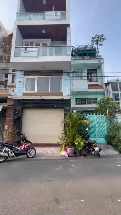 Nhà mặt tiền Tam Đảo, Q.10, 62m² giá 17.9 tỷ - Đầu tư sinh lời ngay!