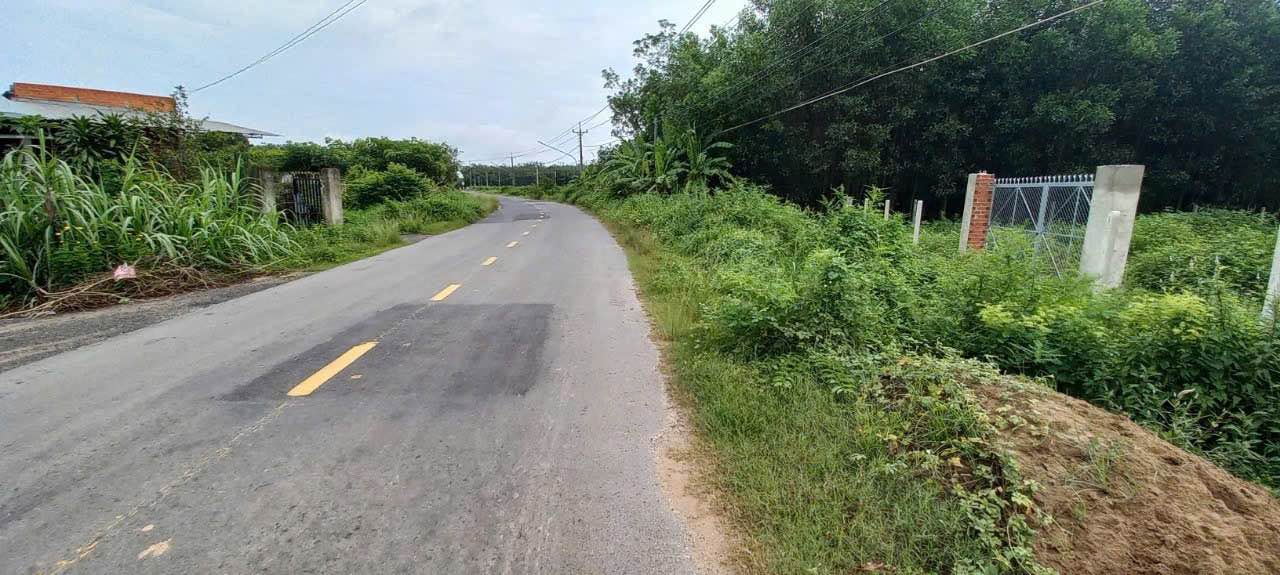 Đất mặt tiền đường chợ Giồng Cà, Phường Bình Minh, 520m² - Đầu tư sinh lời ngay!