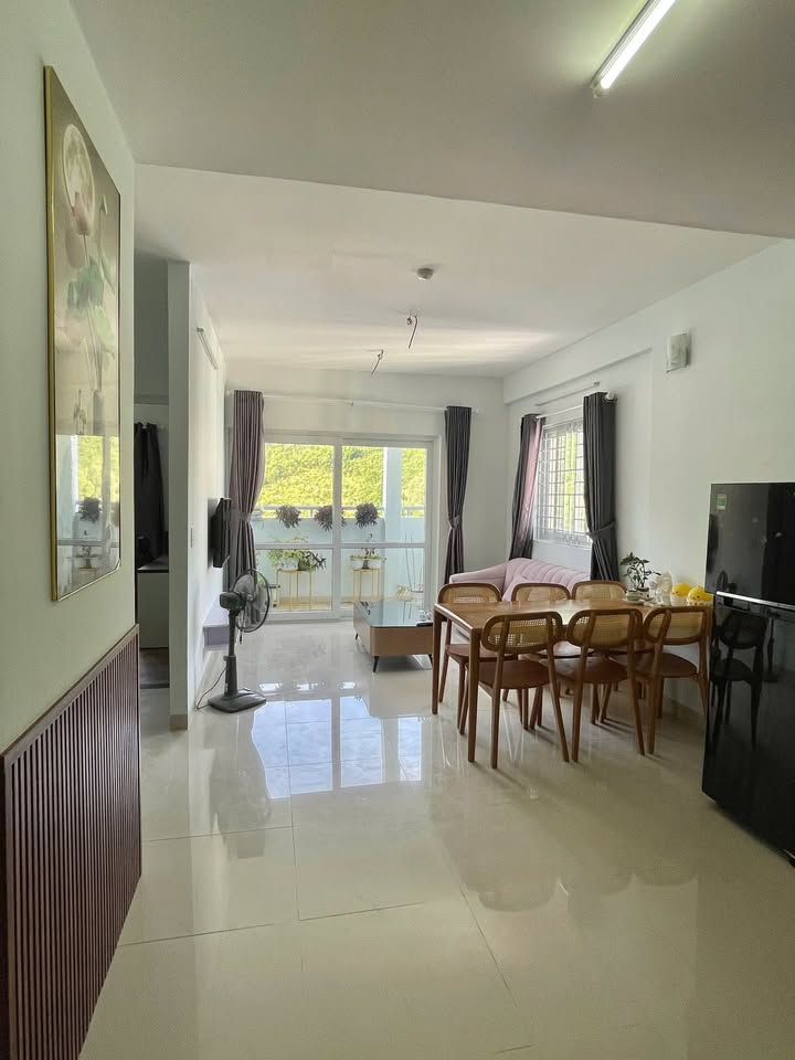 Căn hộ chung cư Bình Phú 2 Nha Trang 66.5m² giá 2.4 tỷ - Căn góc thoáng mát, view đẹp!