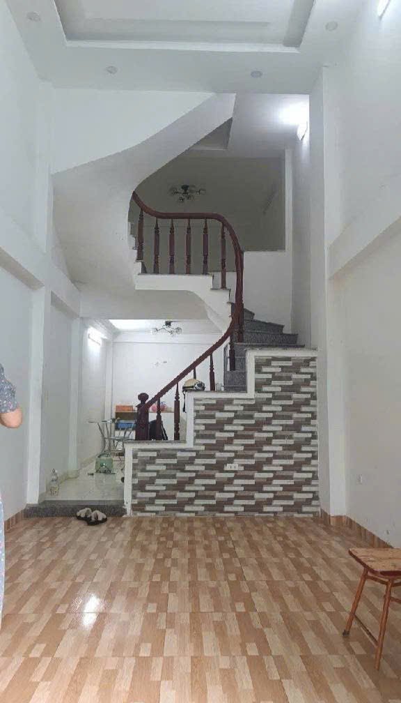 Nhà 2 tầng Đại Thanh 56m² giá 1.25 tỷ - Thiết kế hiện đại và thoáng mát!