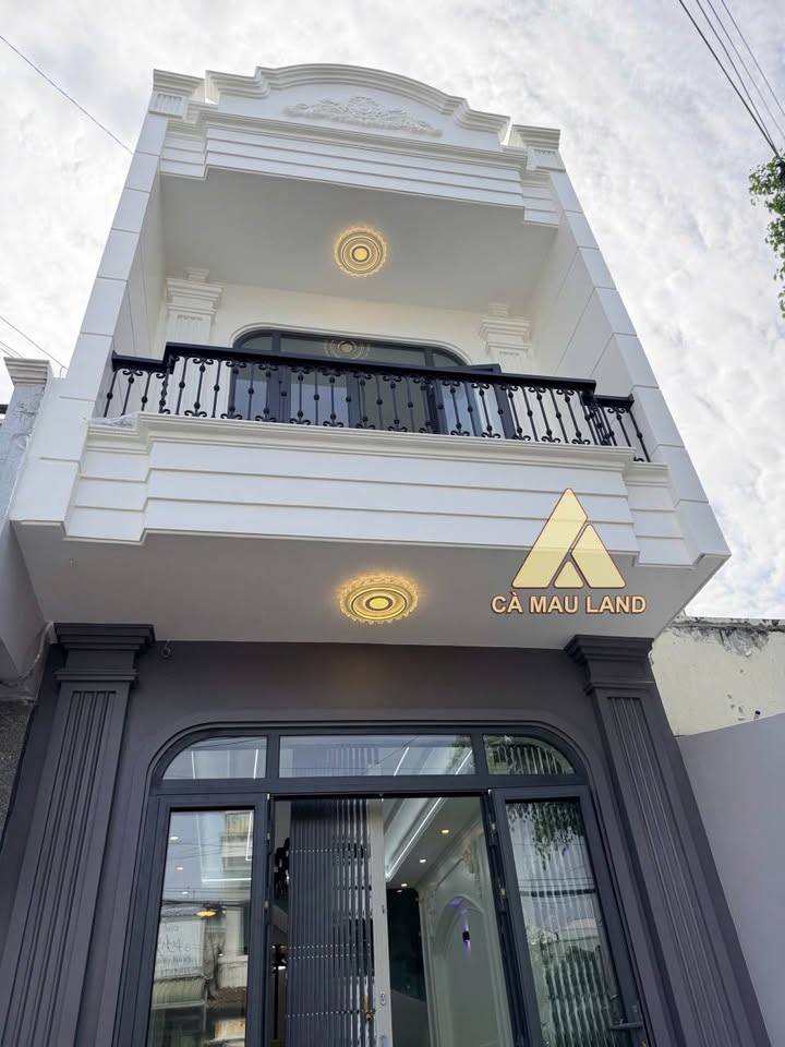 Nhà phố Tân Thành Cà Mau 64m² giá chỉ 3 tỷ - Sẵn sàng vào ở ngay!