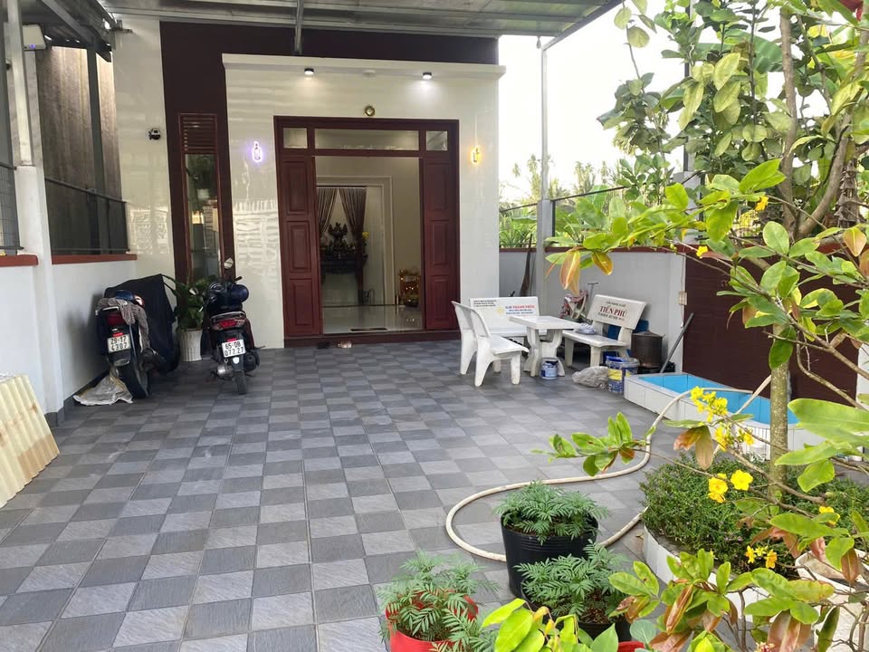 Nhà Phước Thới, Ô Môn 300m² giá 2.49 tỷ - Chính chủ bán gấp, vào ở ngay!