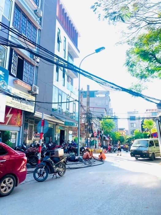 Nhà phố Hoàng Hoa Thám, Ba Đình 58m² giá 13.8 tỷ - Kinh doanh đỉnh cao!