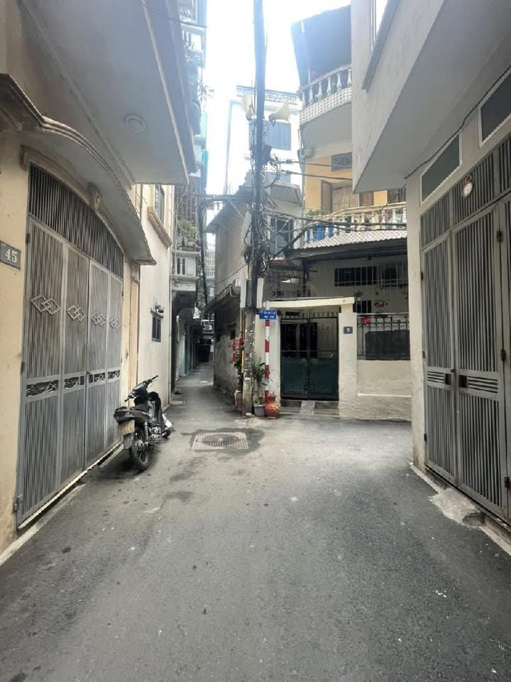 Nhà Thụy Khuê Tây Hồ 39m² giá 4.5 tỷ - Mặt tiền rộng, thiết kế hợp lý!