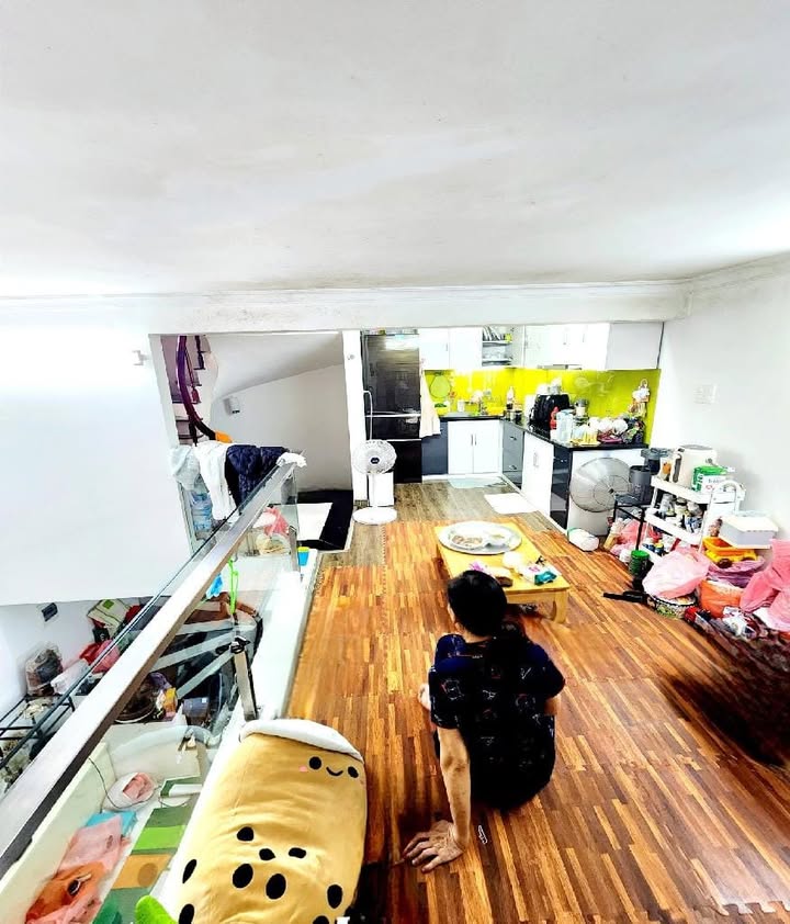 Nhà phố Yên Phụ, Tây Hồ 40m² giá 8.2 tỷ - Thiết kế sang trọng, sẵn sàng kinh doanh!