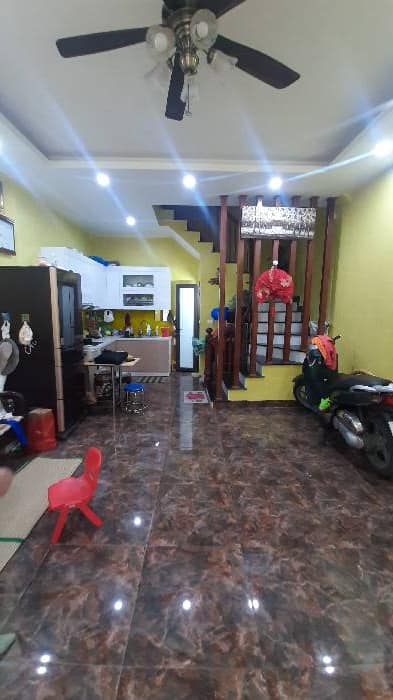 Nhà góc Kim Mã, Ba Đình 36.8m² giá 7.9 tỷ - Kinh doanh đắc địa!