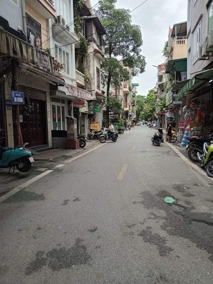 Nhà mặt phố An Dương Yên Phụ, Tây Hồ 50m² giá 16.5 tỷ - Thiết kế sang trọng, kinh doanh thuận lợi!