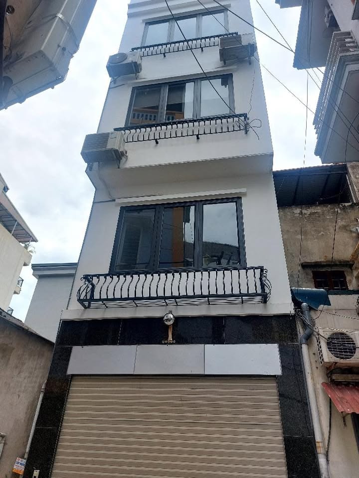 Nhà phố Tứ Liên Tây Hồ 39m² giá 6.99 tỷ - Thiết kế đẹp, sẵn sàng ở ngay!