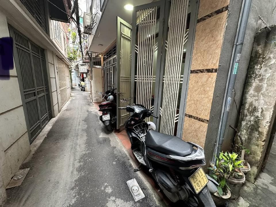 Nhà Thụy Khuê Tây Hồ 43m² giá 7.3 tỷ - Lô góc thoáng mát, sẵn sàng vào ở!