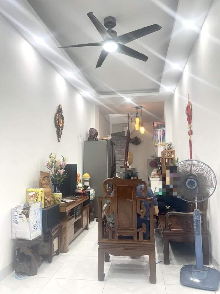 Nhà phố Hoàng Hoa Thám, Ba Đình 28m² giá 3,65 tỷ - Sổ đỏ chính chủ, ở ngay!